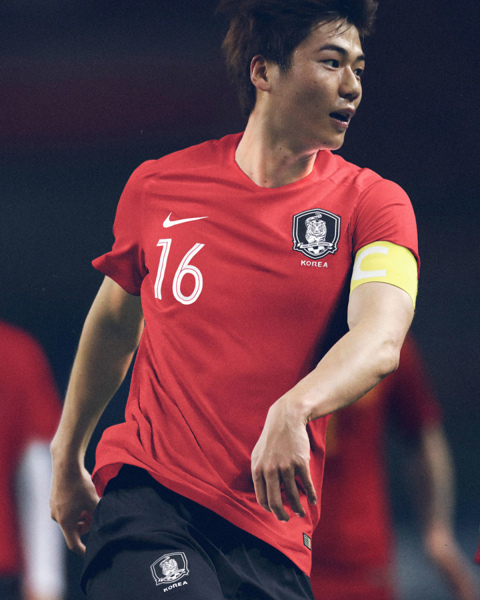 South-Korea-Home-Kit.jpg