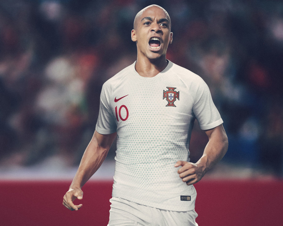 Portugal-Away-2018.jpg