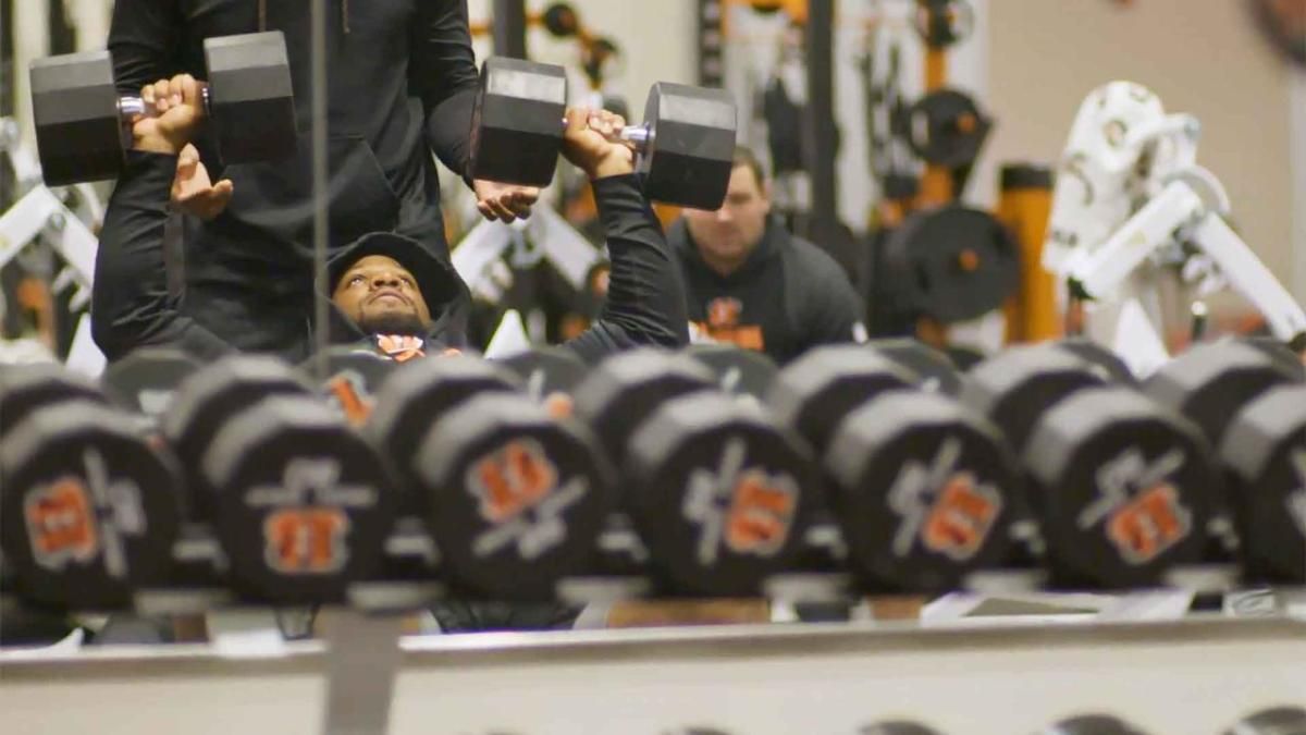 Vontaze Burfict now a starter for the Bengals - NBC Sports