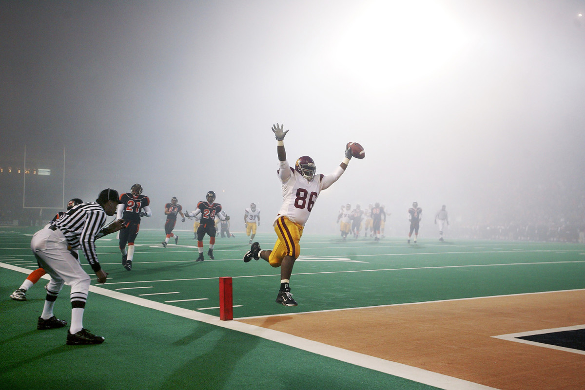 092917_Vault_USC_Football_00007.JPG