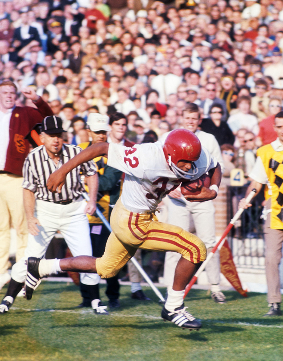 092917_Vault_USC_Football_00012.JPG