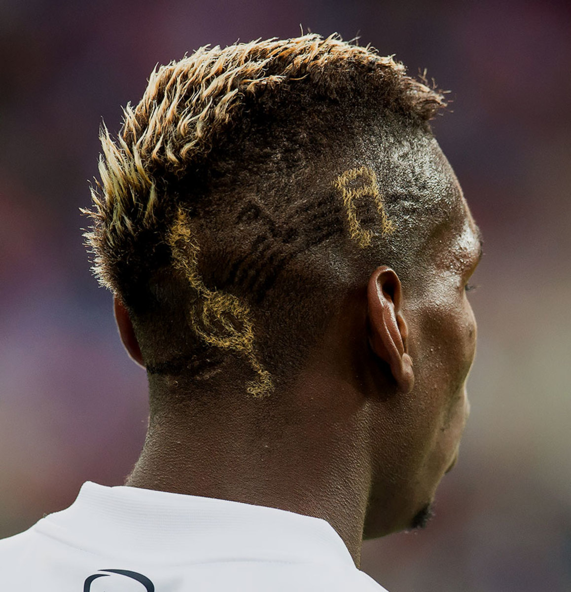 2015-1113-Paul-Pogba-haircut.jpg