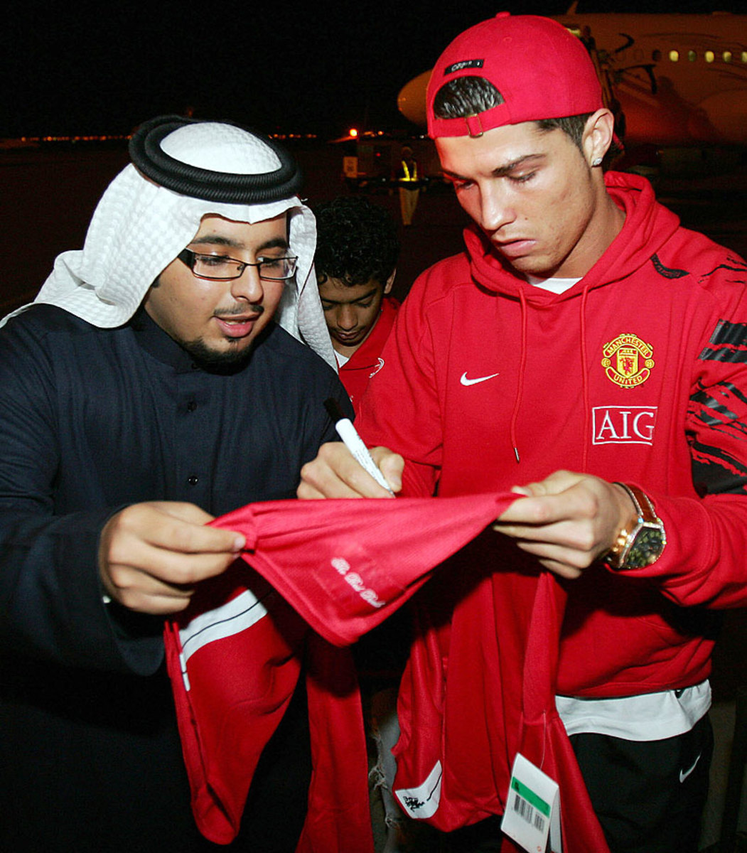 Cristiano Ronaldo Rare Photos - Sports Illustrated