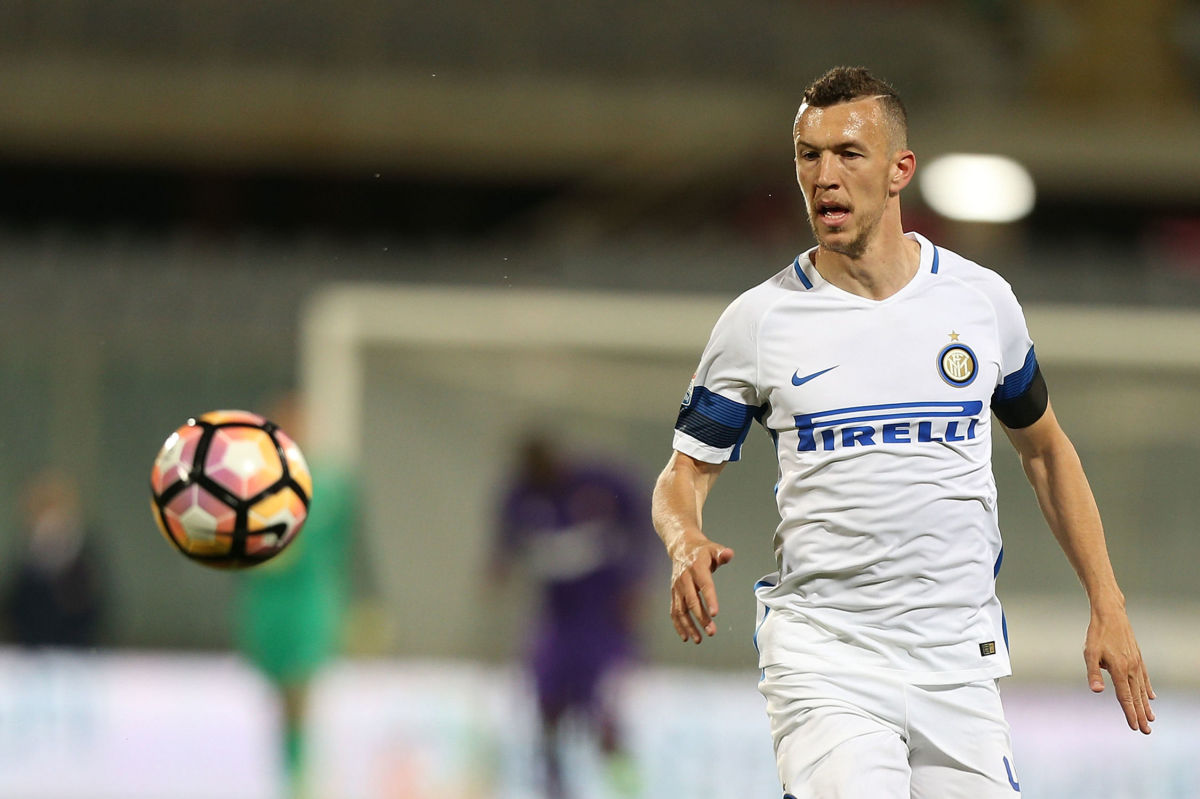 FLORENCE, ITALY - APRIL 22: Ivan Perisic of FC Internazionale in action during the Serie A match between ACF Fiorentina v FC Internazionale at Stadio Artemio Franchi on April 22, 2017 in Florence, Italy.  (Photo by Gabriele Maltinti/Getty Images)
