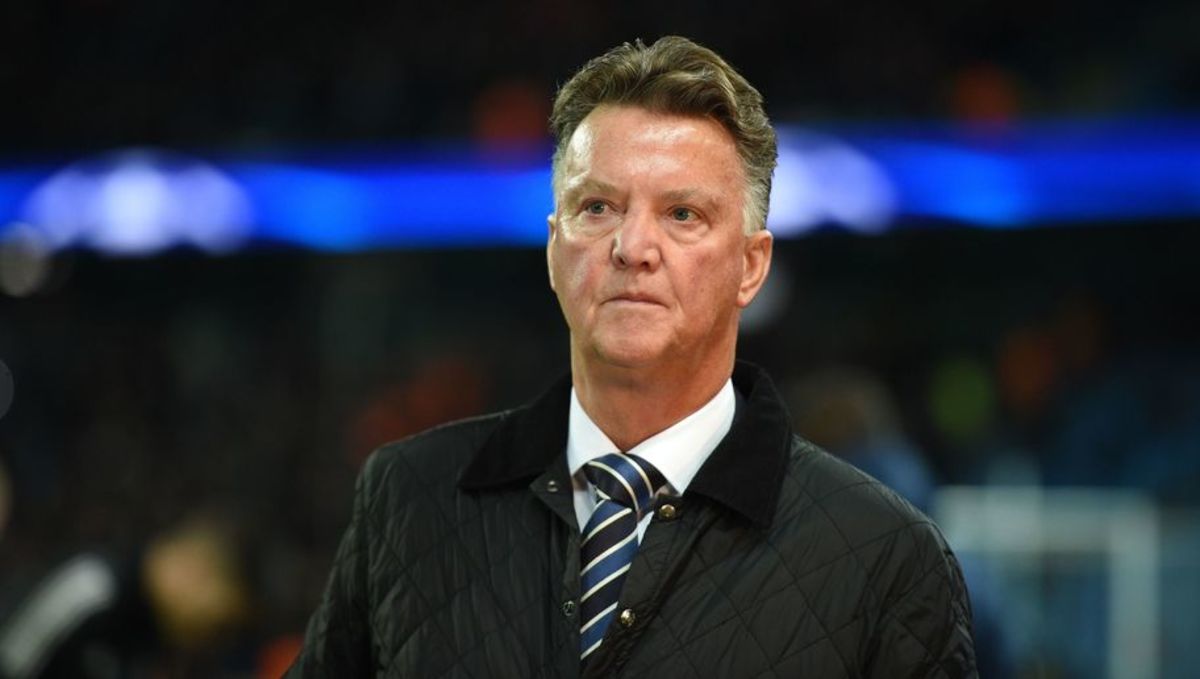 Louis Van Gaal Responds to Everton Manager Job Rumours as