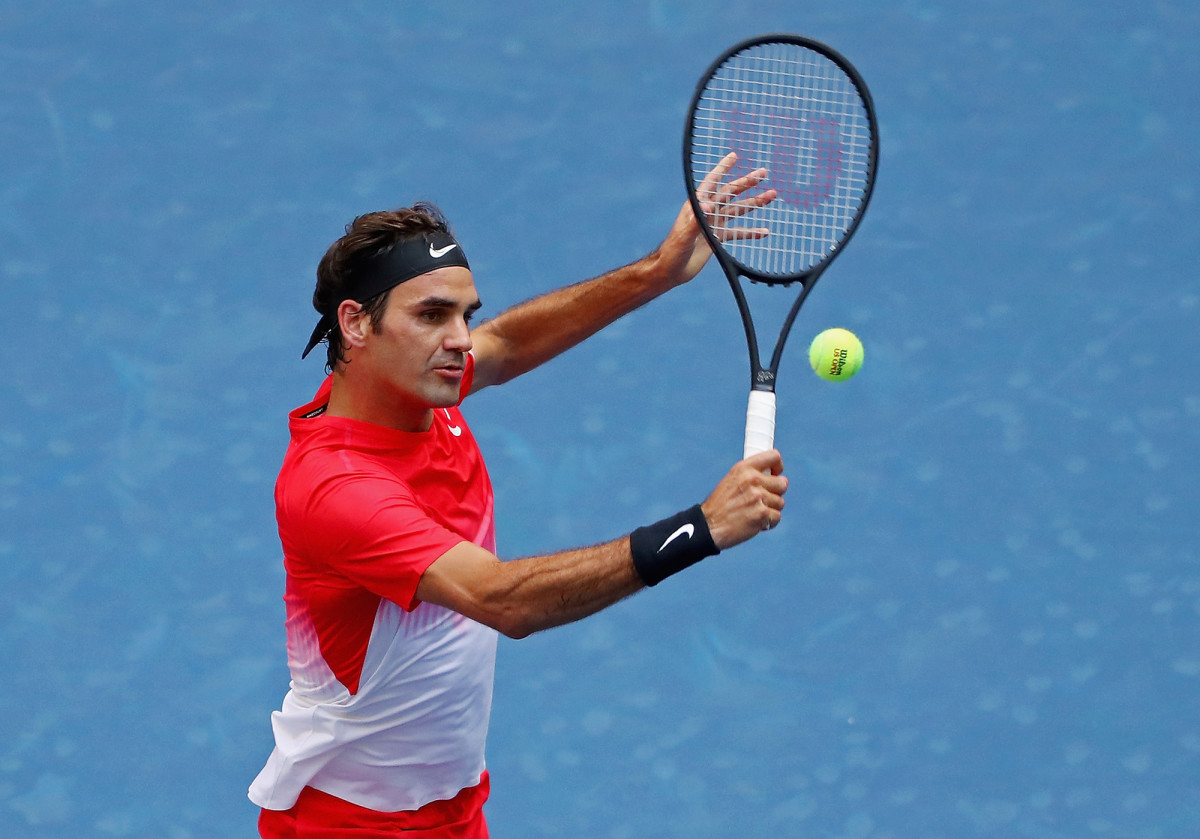 roger-federer-us-open-backhand.jpg