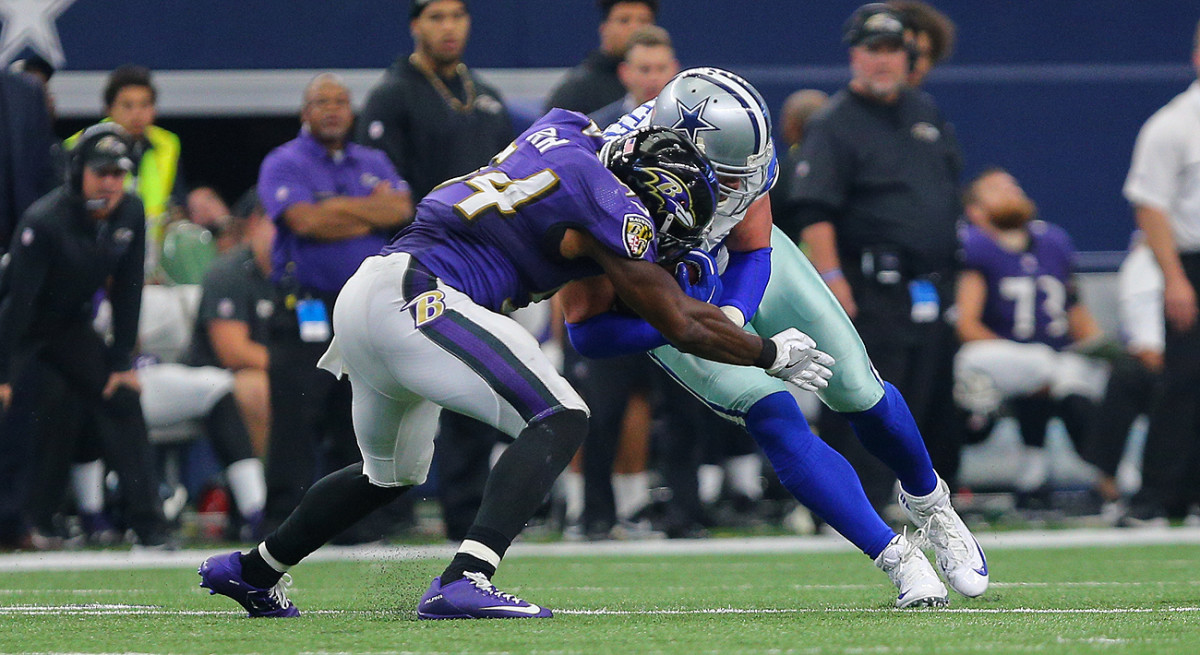 A spinal abnormality left Ravens linebacker Zach Orr one wrong hit away from being paralyzed. He retired from the game last week at age 24.