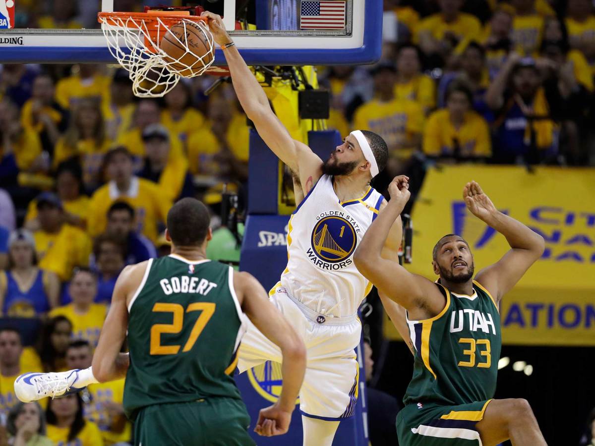 mcgee-javale-playoffs.jpg