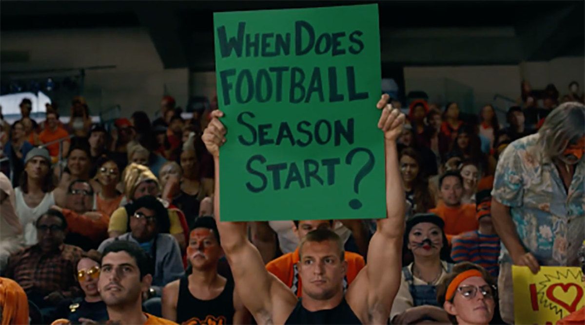 rob-gronkowski-katy-perry-swish-swish-music-video.jpg