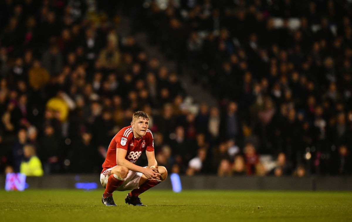 LONDON, ENGLAND - FEBRUARY 14:  Joe Worrall of Nottingham Forest looks dejected in the dieing seconds during the Sky Bet Championship match between Fulham and Nottingham Forest at Craven Cottage on February 14, 2017 in London, England. (Photo by Dan Mullan/Getty Images)