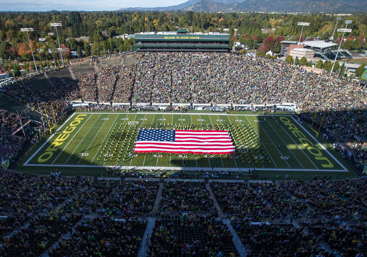 oregon-football-field.jpg