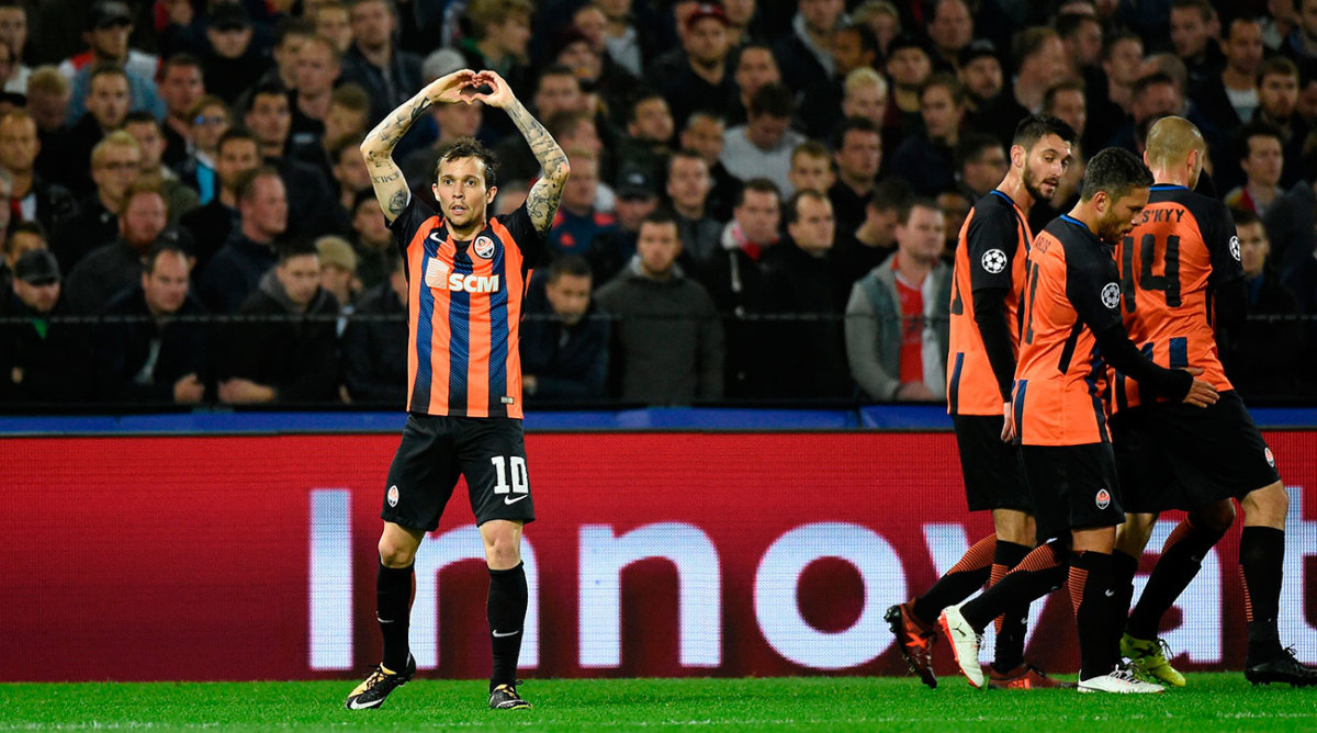 Feyenoord 1, Shakhtar 2 Bernard brace