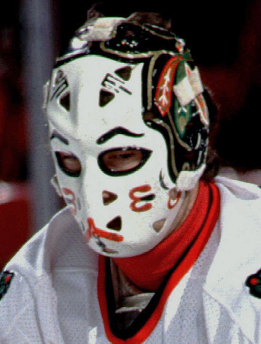 1980s-Murray-Bannerman-goalie-mask.jpg