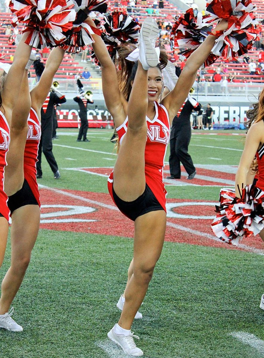 Cheerleader of the Week Gabi Sports Illustrated