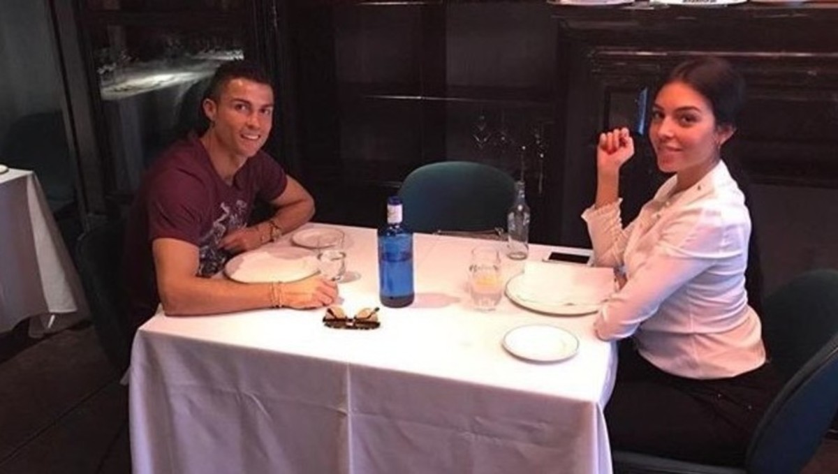 cristiano ronaldo cafe