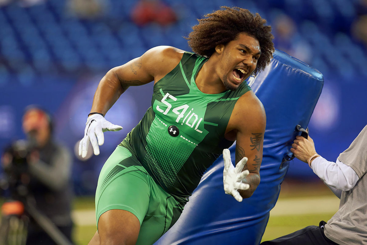 2015-NFL-Combine-Leonard-Williams-X159259_TK2_0353.jpg