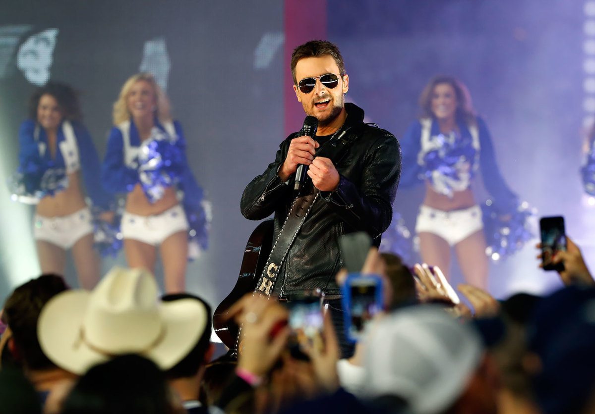 2016-1124-Eric-Church.jpg