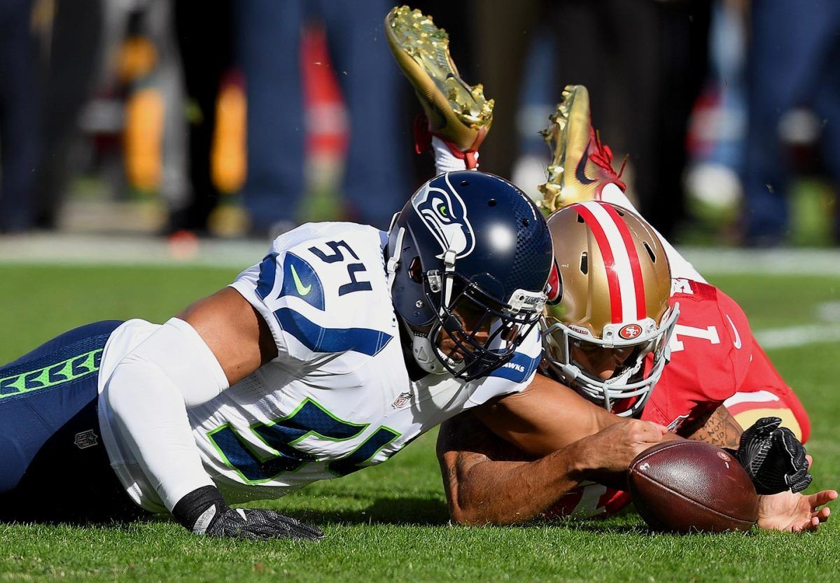 Bobby-Wagner-Colin-Kaepernick.jpg