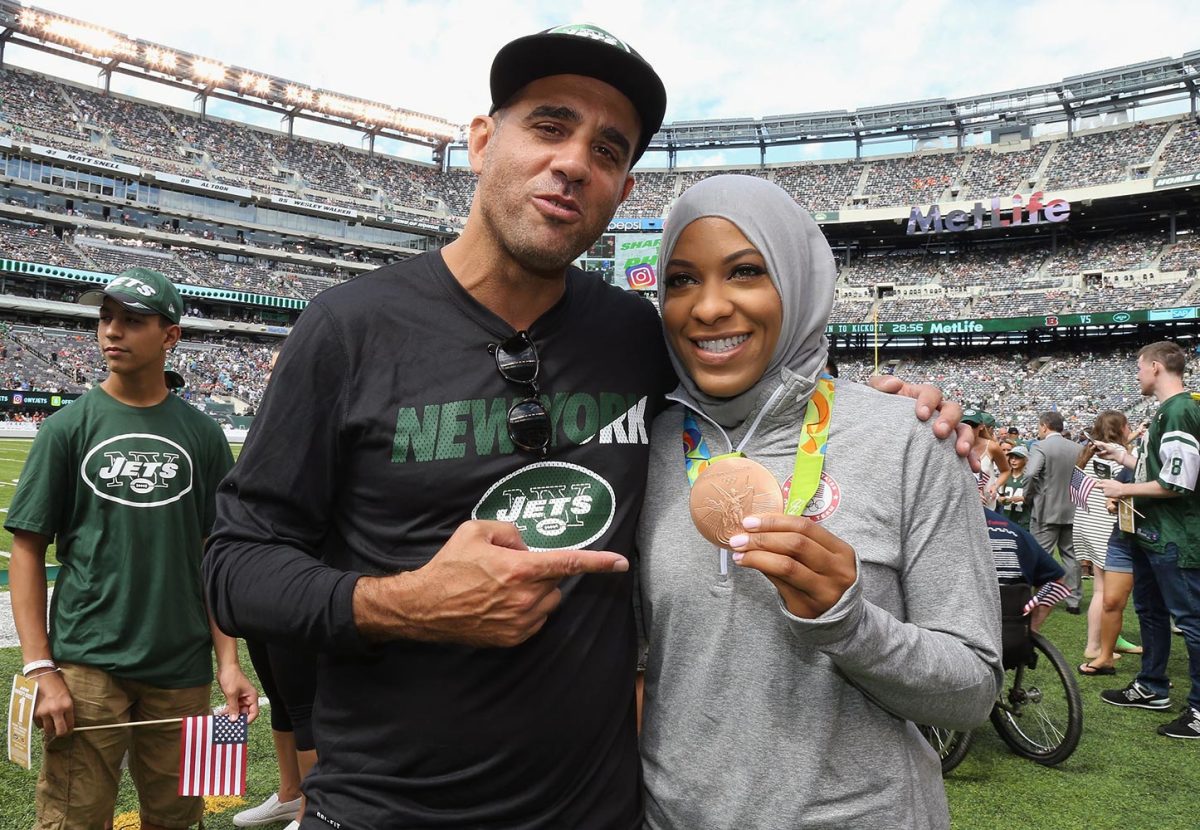2016-0911-Bobby-Cannavale-Ibtihaj-Muhammad.jpg