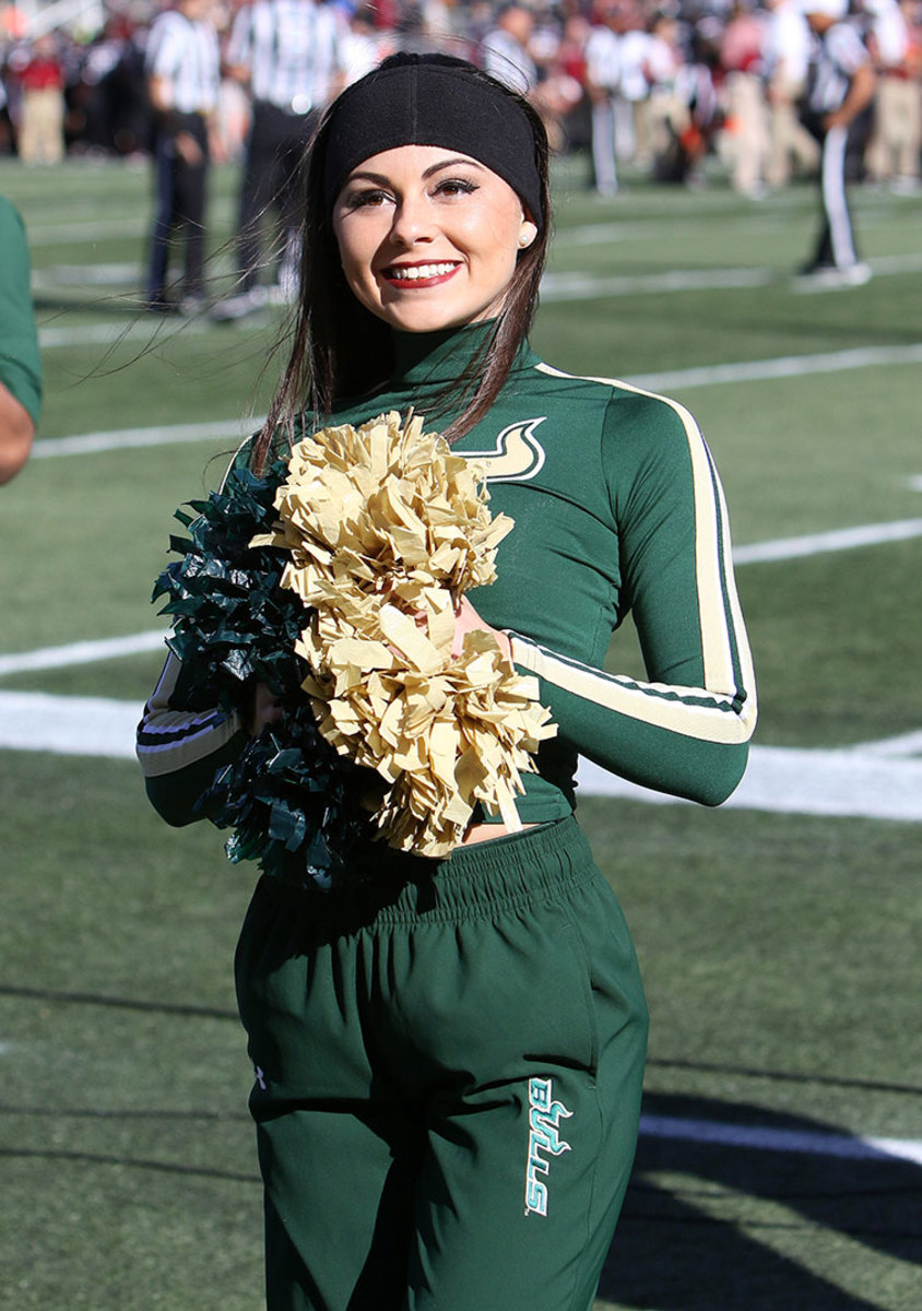 South-Florida-Bulls-cheerleader-GettyImages-630704240_master.jpg