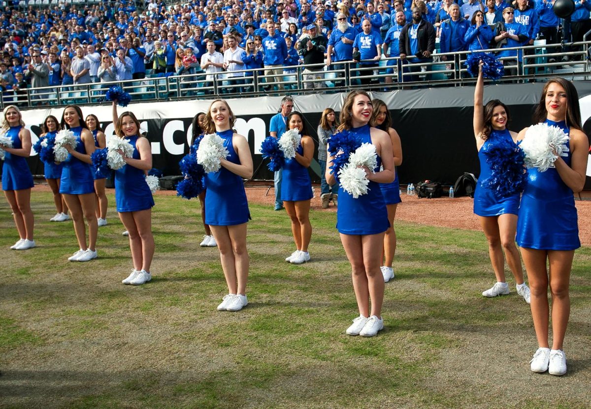 Kentucky-Wildcats-cheerleaders-GettyImages-630768860_master.jpg