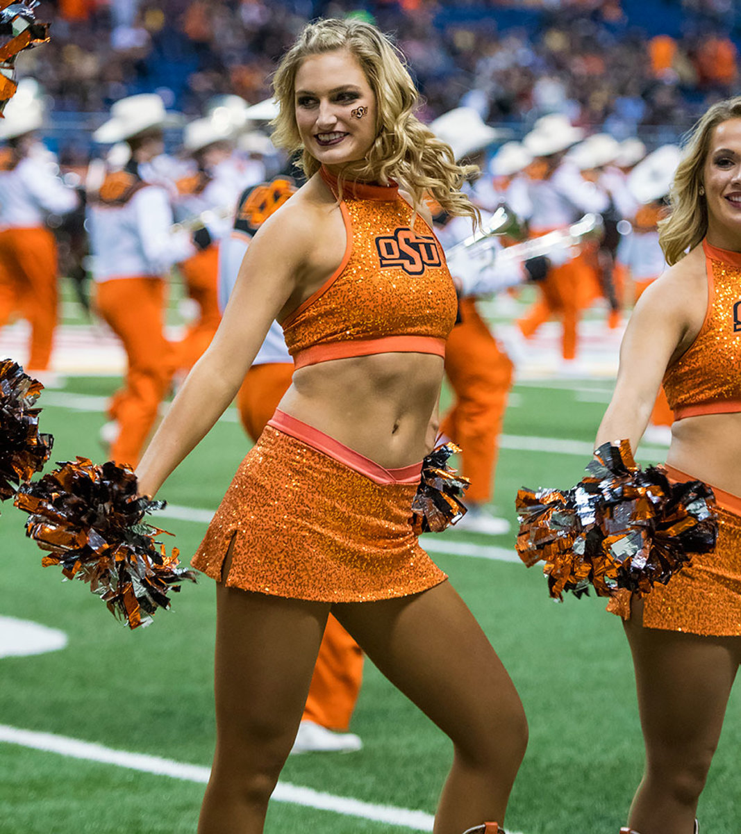 Oklahoma-State-Cowboys-cheerleaders-GettyImages-630770696_master.jpg