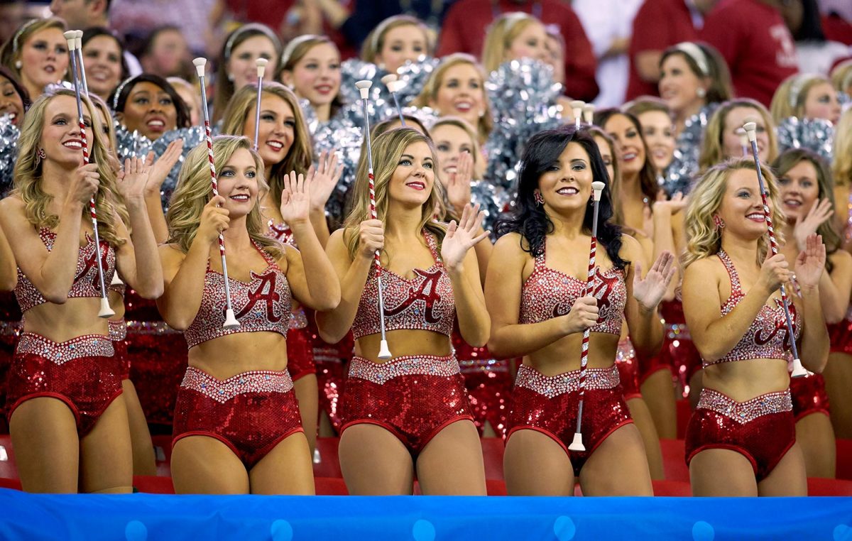 Alabama-Crimson-Tide-cheerleaders-SI-667_TK1_01928.jpg