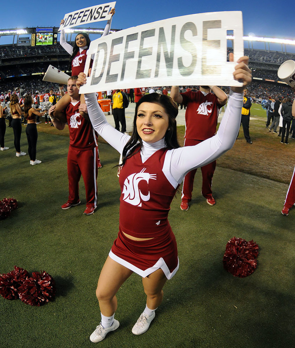 Washington-State-Cougars-cheerleaders-GettyImages-630768946_master.jpg