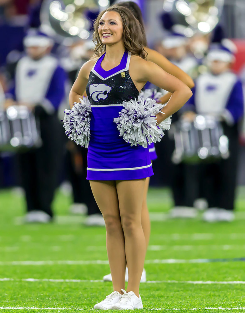 Kansas-State-Wildcats-cheerleader-GettyImages-630637018_master.jpg