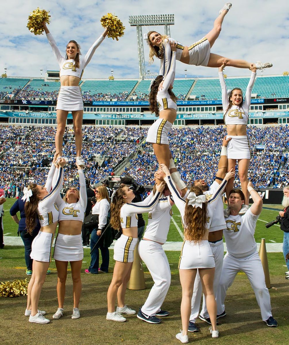 Georgia-Tech-Yellow-Jackets-cheerleaders-GettyImages-630768894_master.jpg