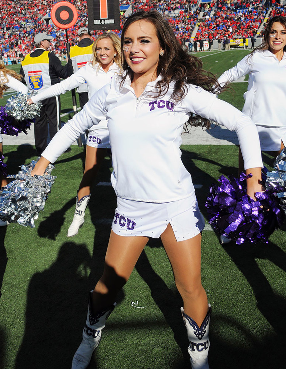 TCU-Horned-Frogs-cheerleaders-GettyImages-630696750_master.jpg
