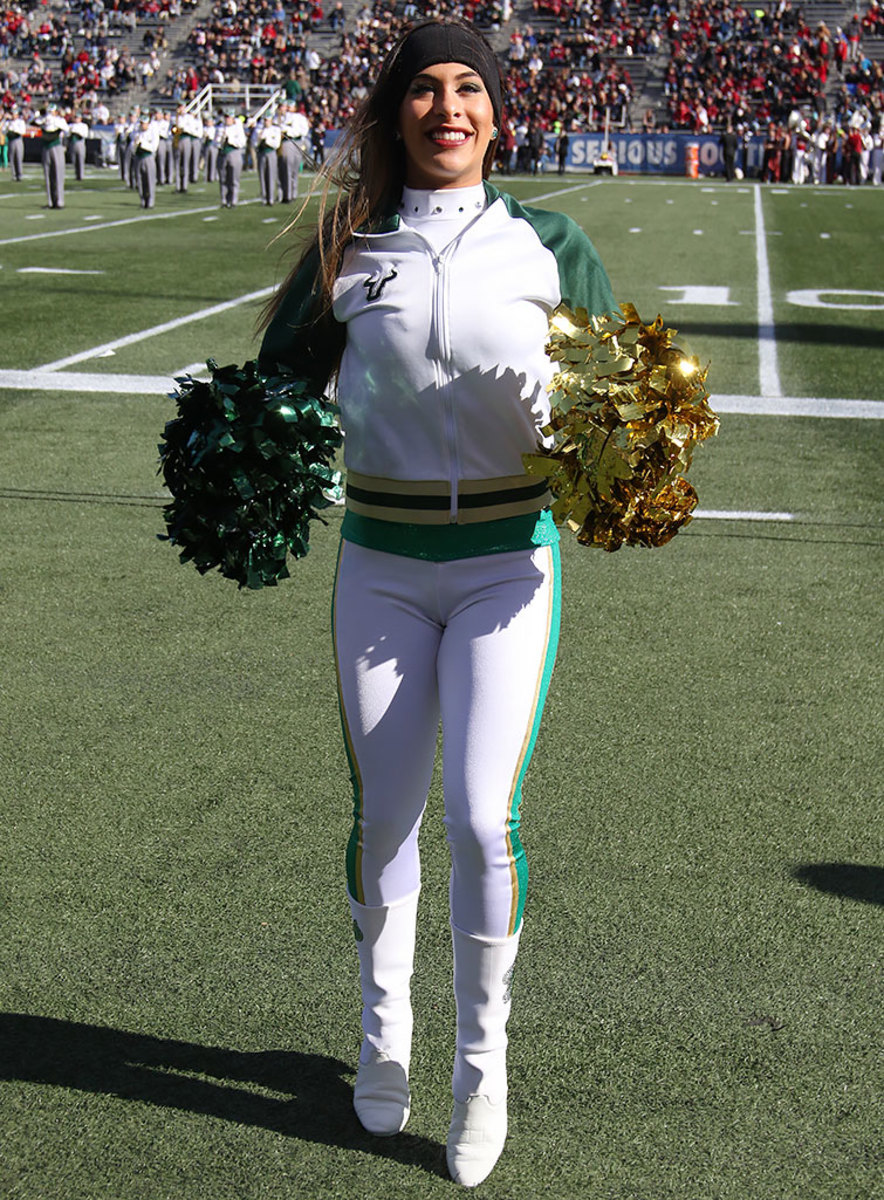 South-Florida-Bulls-cheerleader-GettyImages-630665416_master.jpg