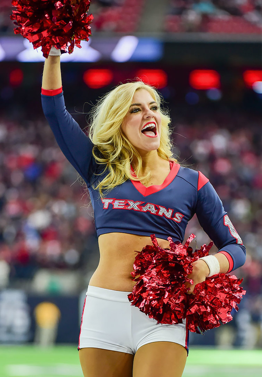 Houston-Texans-cheerleaders-GettyImages-631277606_master.jpg