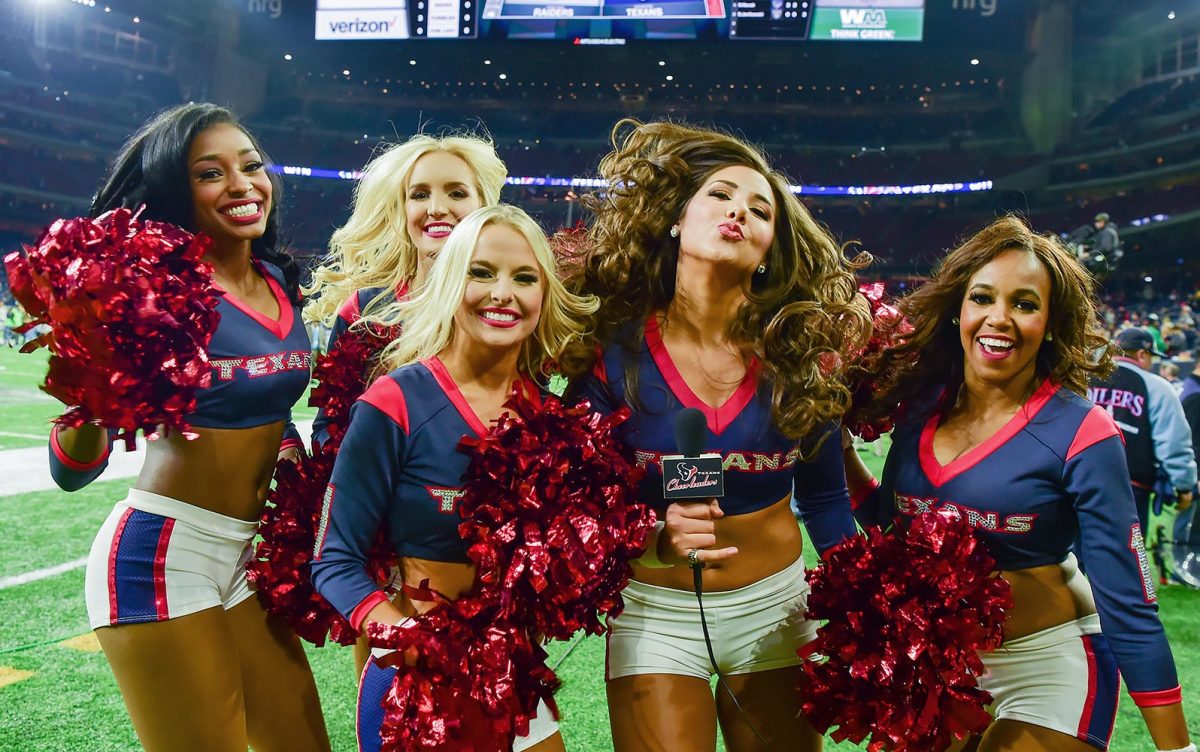 Houston-Texans-cheerleaders-GettyImages-631278510_master.jpg
