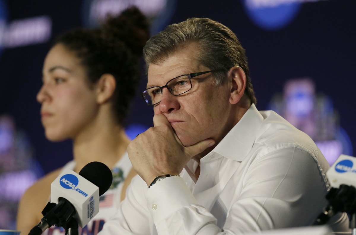 geno-auriemma-uconn.jpg