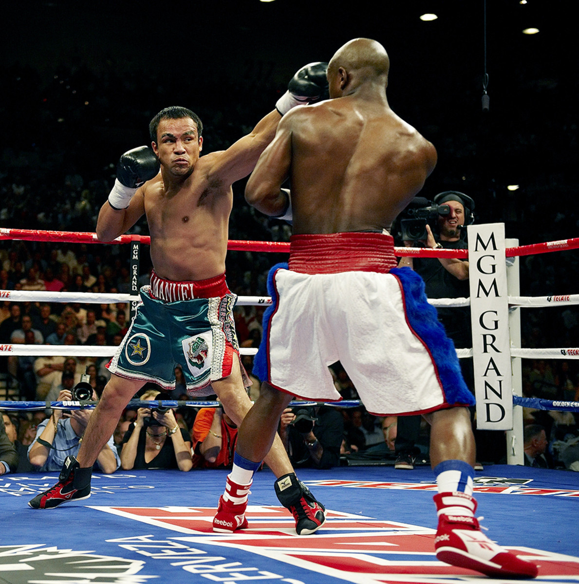 091517_Hispanic_Boxing_00024.JPG