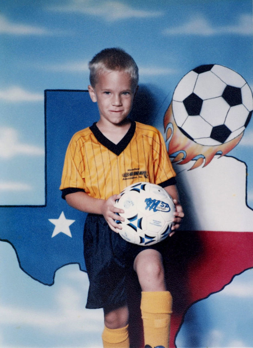 Noah-Syndergaard-childhood-SI721_TK1_00004.jpg