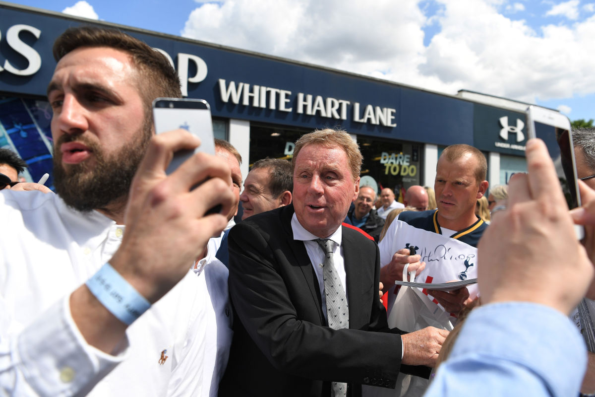 LONDON, ENGLAND - MAY 14:  Harry Redknapp arrives at the stadium prior to the Premier League match between Tottenham Hotspur and Manchester United at White Hart Lane on May 14, 2017 in London, England. Tottenham Hotspur are playing their last ever home match at White Hart Lane after their 112 year stay at the stadium. Spurs will play at Wembley Stadium next season with a move to a newly built stadium for the 2018-19 campaign.  (Photo by Laurence Griffiths/Getty Images)
