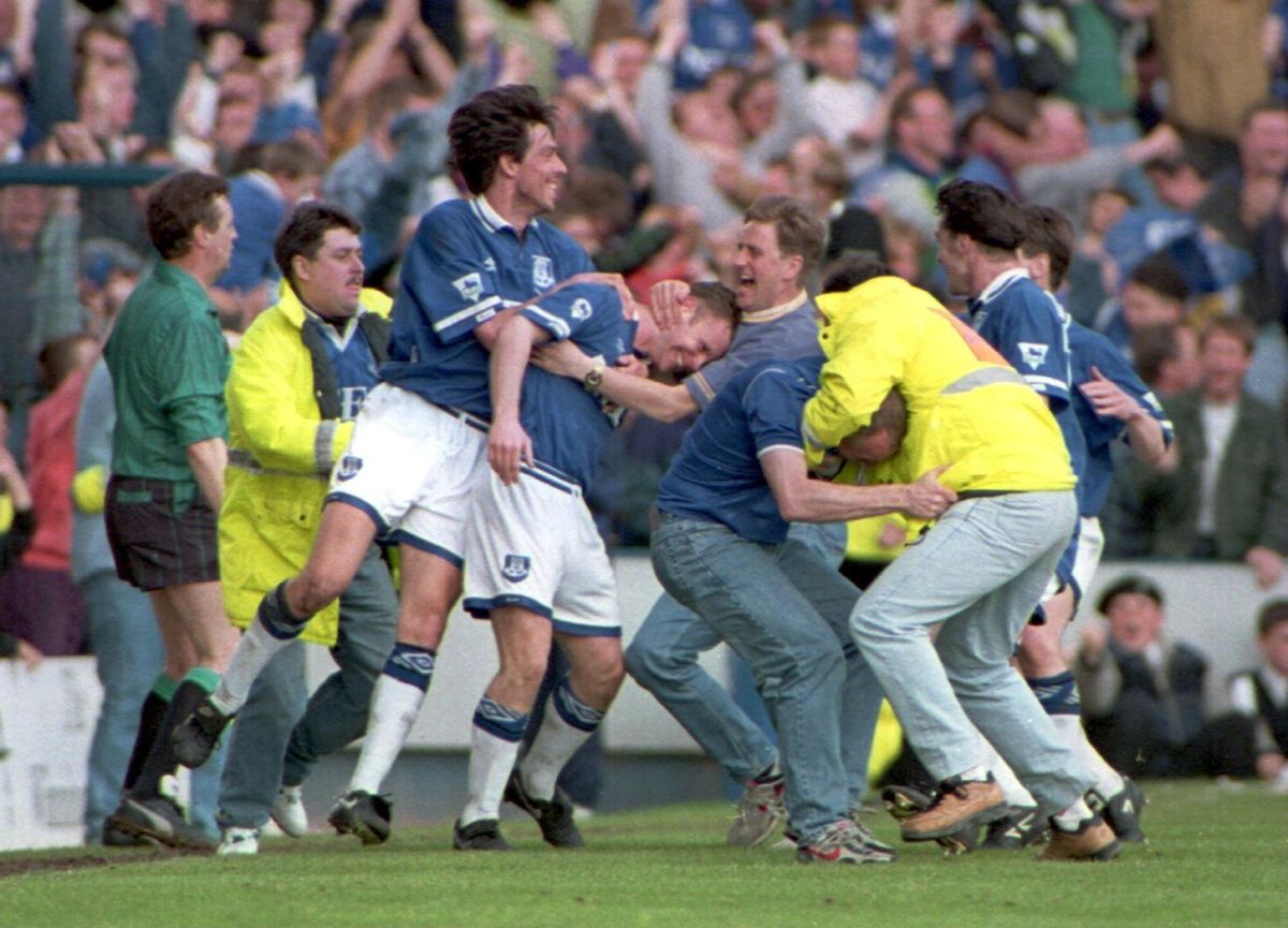 5 MAY 1994:  EVERTON's GARY ABLETT AND GRAHAM STUART, WHO HAD THE WINNING GOAL, CELEBRATE AFTER DEFEATING WIMBLEDON 3-2 AT GOODISON PARK, EVERTON. Mandatory Credit: Clive Brunskill/ALLSPORT