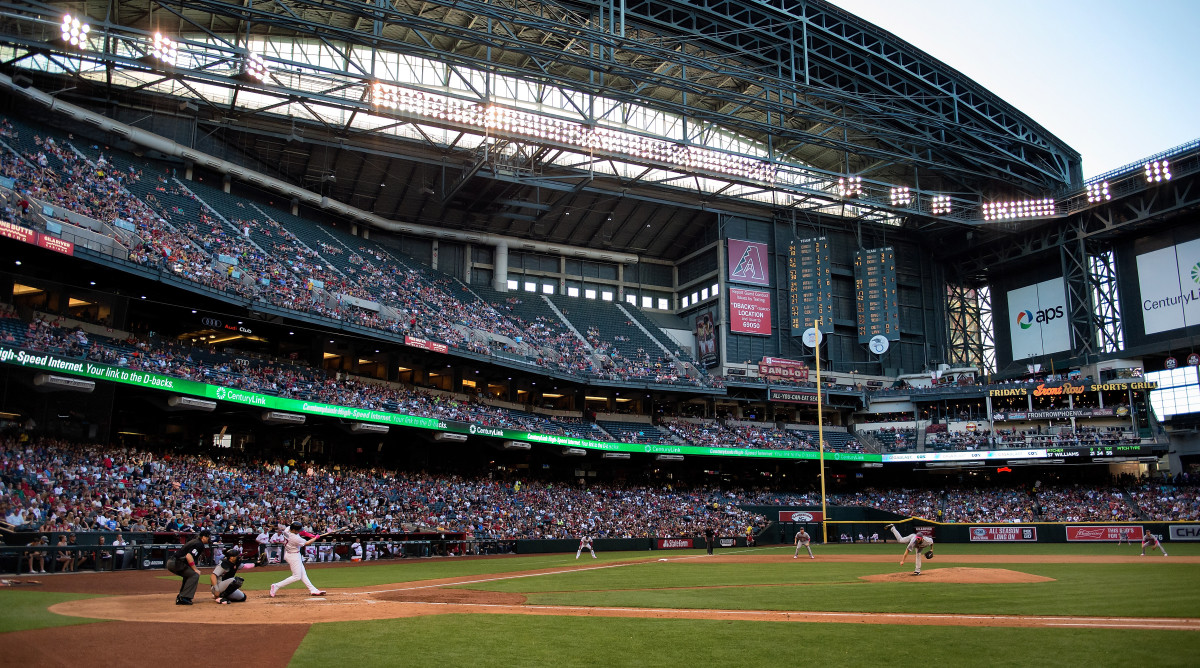 3-chase-ballpark-food.jpeg