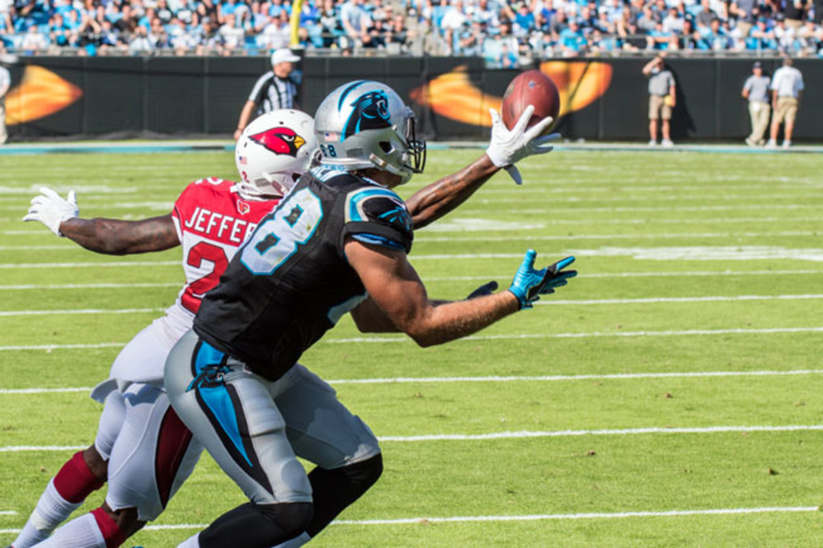 Jefferson gets in front of Panthers tight end Greg Olsen last October.