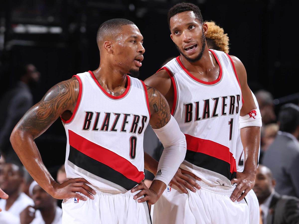 damian-lillard-evan-turner.jpg