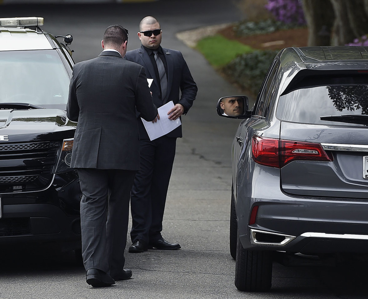 aaron-hernandez-funeral-gallery-3.jpg