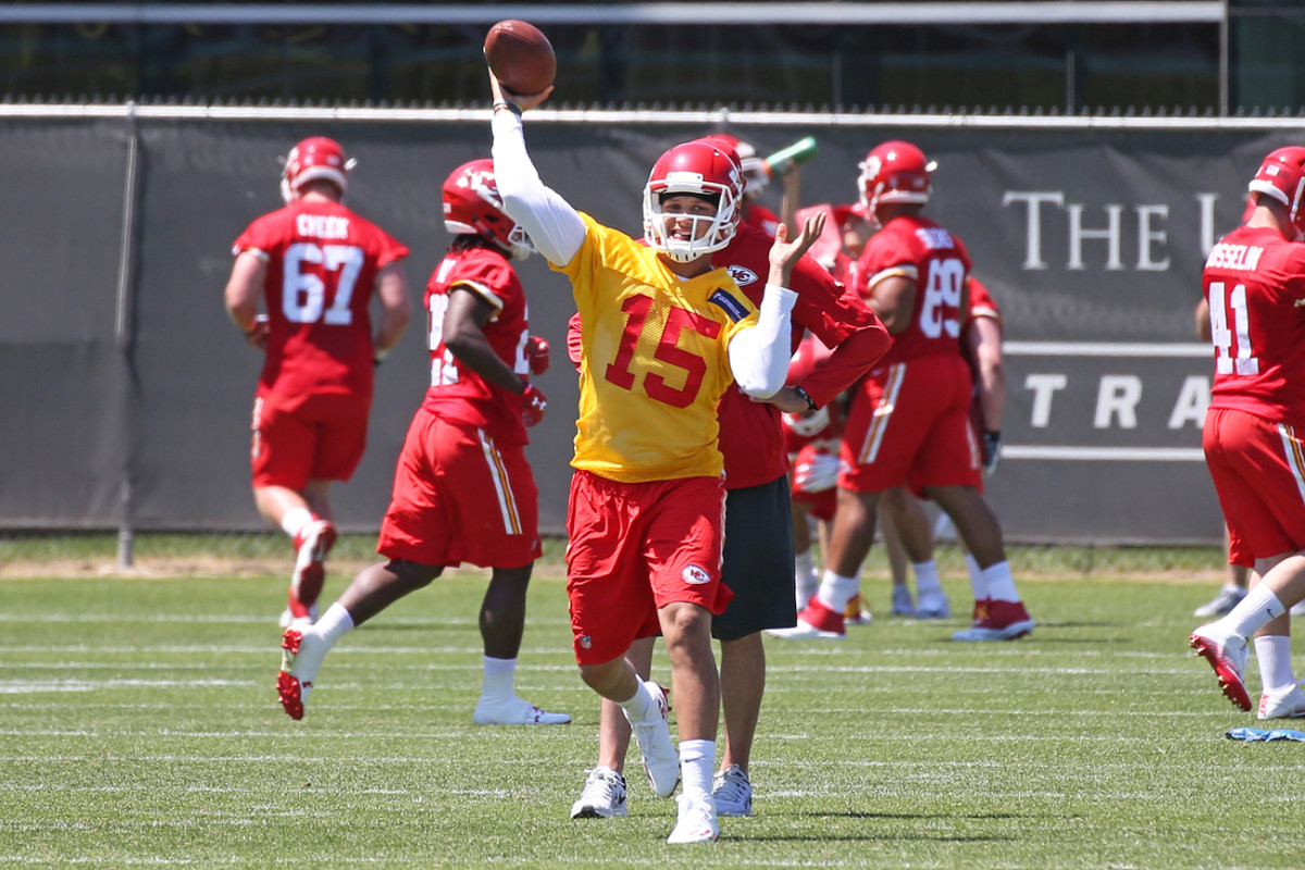 Rookie quarterback Pat Mahomes is not expected to see much playing time for the Chiefs during the regular season.