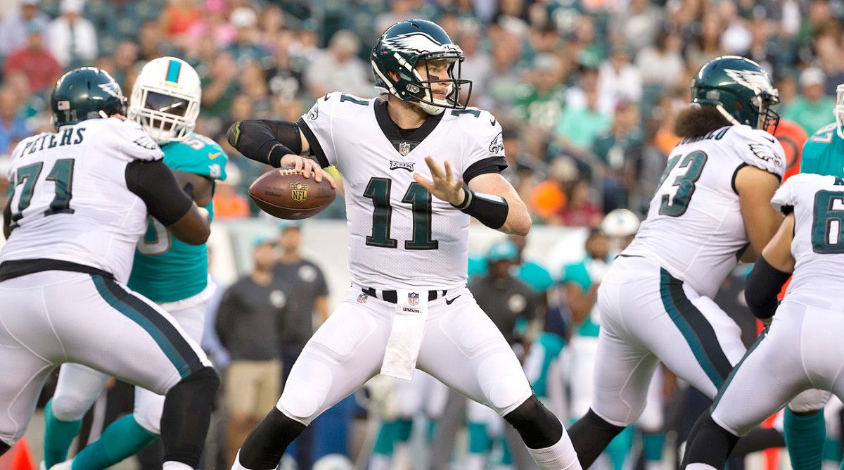 Carson Wentz's affordable Week 1 price makes him the perfect quarterback to team up with David Johnson and Le'Veon Bell.