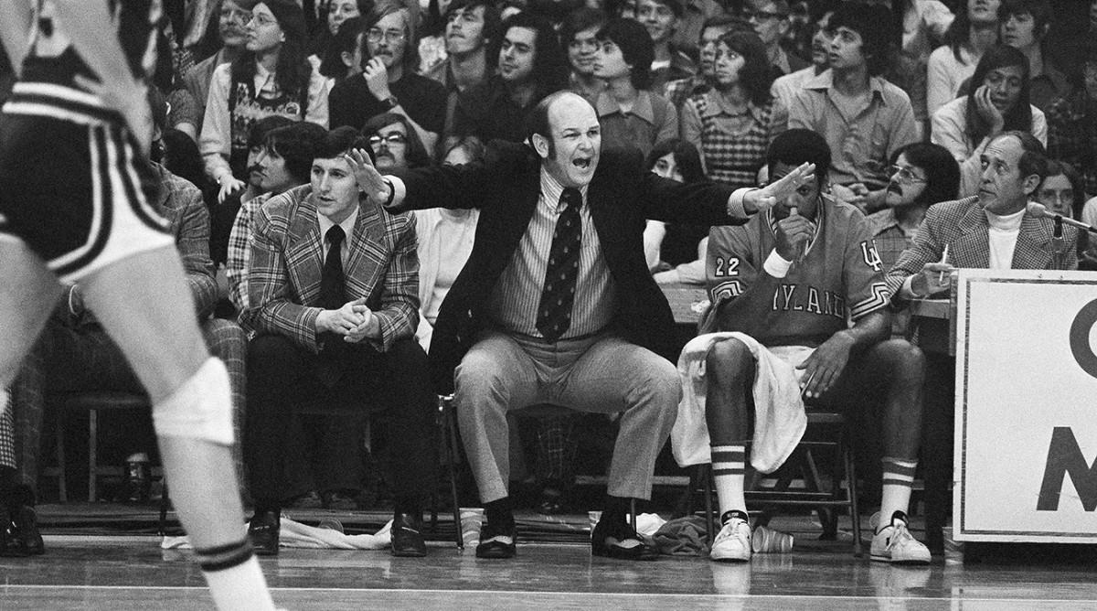 lefty-driesell-maryland-1300-hall.jpg