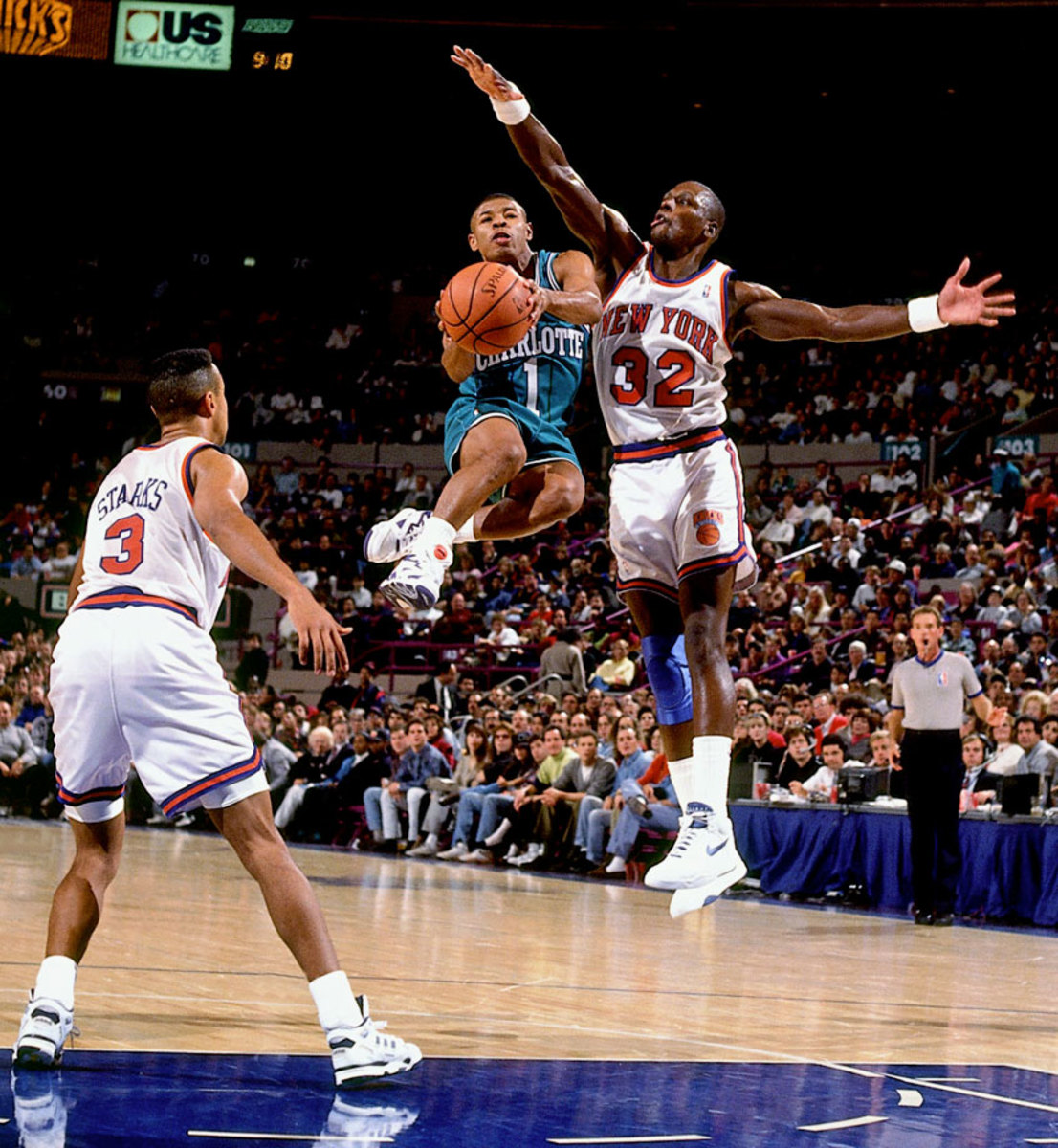 1991-Muggsy-Bogues-Xavier-McDaniel.jpg