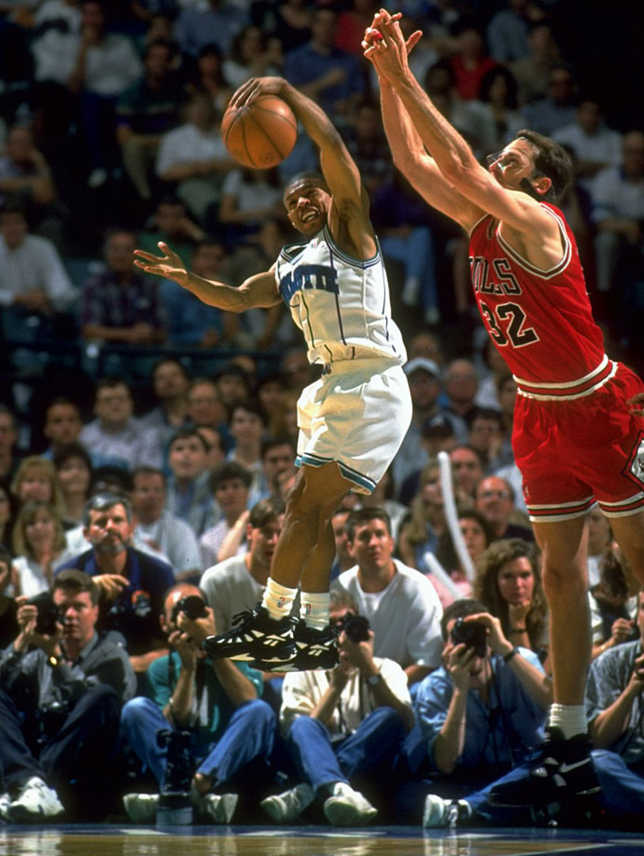 1995-Muggsy-Bogues-Will-Purdue-05726584.jpg