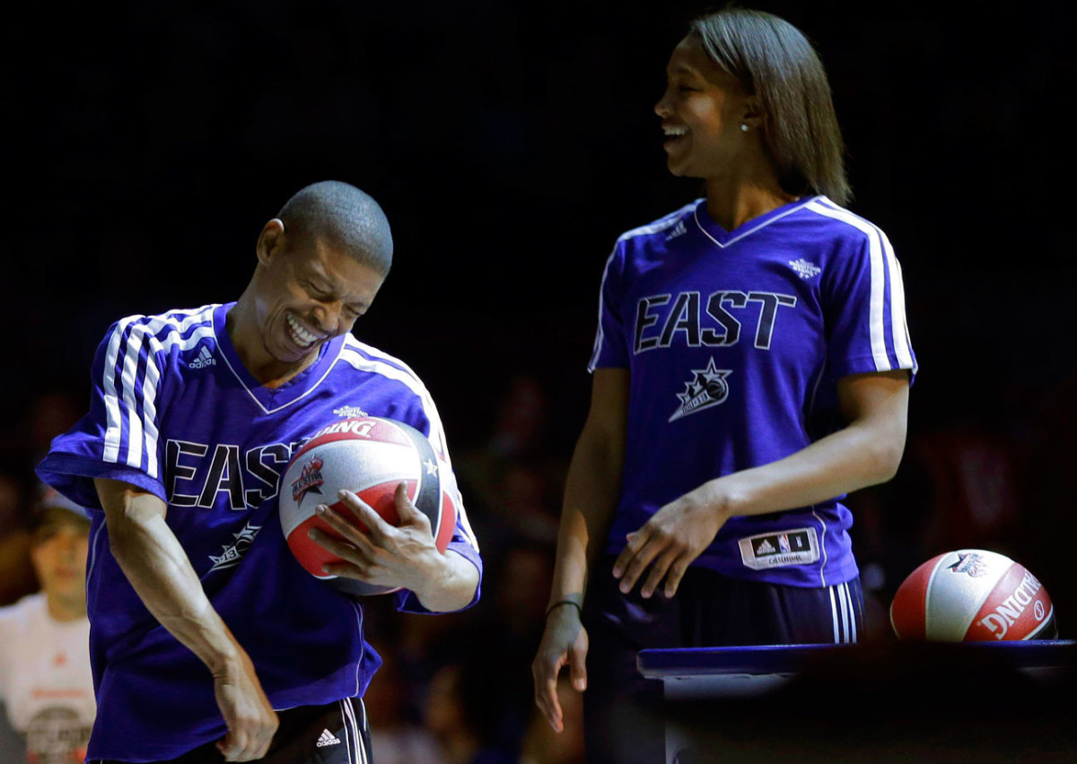 2013-Muggsy-Bogues-Tamika-Catchings.jpg