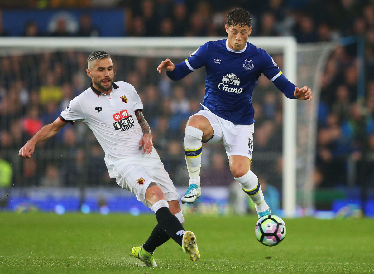 LIVERPOOL, ENGLAND - MAY 12:  Valon Behrami of Watford and Ross Barkley of Everton battle for possession during the Premier League match between Everton and Watford at Goodison Park on May 12, 2017 in Liverpool, England.  (Photo by Alex Livesey/Getty Images)